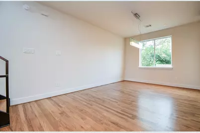 92 Dennis Street #B, Houston, TX 77006 - Photo 15