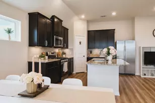 16603 Villa Del Luna Ln, Friendswood, TX 77546 - Photo 5