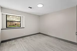5522 Braesvalley Dr, Houston, TX 77096 - Photo 17