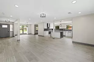 5522 Braesvalley Dr, Houston, TX 77096 - Photo 5
