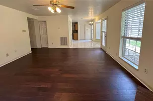 50 Indian Summer Pl, The Woodlands, TX 77381 - Photo 9
