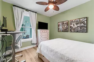 4121 Pointe W Dr, Galveston, TX 77554 - Photo 23