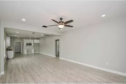 5621 Tommye Street, Houston, TX 77028 - Photo 15