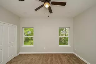 5621 Tommye St, Houston, TX 77028 - Photo 19