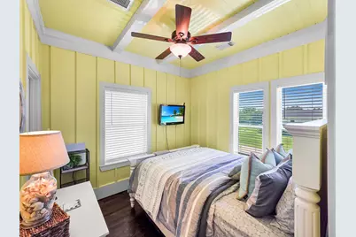2207 Nelson Avenue, Port Bolivar, TX 77650 - Photo 41