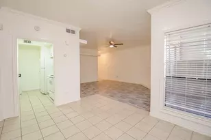 9707 Richmond Ave, Houston, TX 77042 - Photo 23