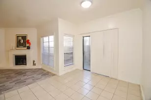 9707 Richmond Ave, Houston, TX 77042 - Photo 25
