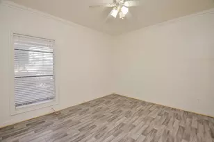 9707 Richmond Ave, Houston, TX 77042 - Photo 25