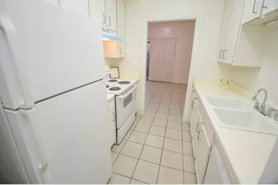 9707 Richmond Avenue #109, Houston, TX 77042 - Photo 5