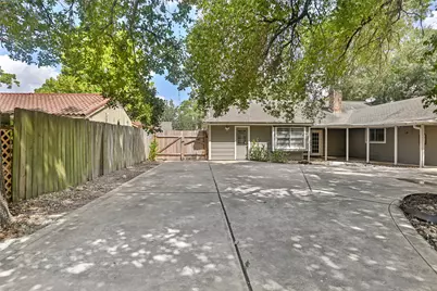 211 W North Hill Drive, Spring, TX 77388 - Photo 37