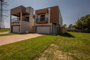 10607 Greenwater Dr, Houston, TX 77065 - Photo 1