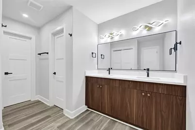 10607 Greenwater Drive, Houston, TX 77065 - Photo 23