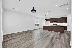 10607 Greenwater Dr, Houston, TX 77065 - Photo 11