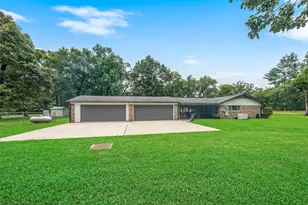 115 County Rd 3189C, Cleveland, TX 77327 - Photo 23