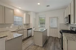 25408 Grotto Falls Ln, Porter, TX 77365 - Photo 7
