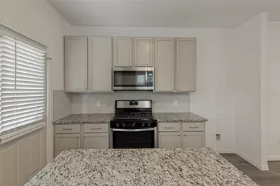 25408 Grotto Falls Lane, Porter, TX 77365 - Photo 9