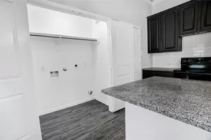6532 Geisler Crossing Ln, Dickinson, TX 77539 - Photo 9