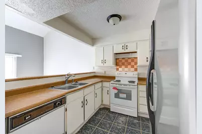 13004 Greenway Chase Court #3004, Houston, TX 77072 - Photo 7