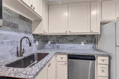 1311 Antoine Drive #128, Houston, TX 77055 - Photo 15