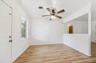 2107 Wayside Dr, Brenham, TX 77833 - Photo 5