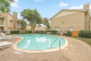 7575 Cambridge St, Houston, TX 77054 - Photo 13