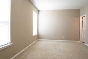 2627 Hawthorn Park Ct, Houston, TX 77038 - Photo 15