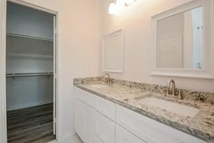 2352 Cedar Pl Dr Dr, Conroe, TX 77306 - Photo 13