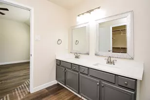 13010 Cherton Ct, Houston, TX 77045 - Photo 23