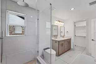 2807 Shadowdale Dr, Houston, TX 77043 - Photo 35