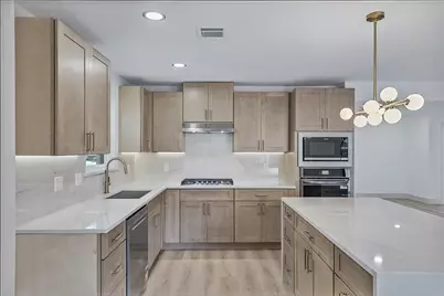 2807 Shadowdale Drive, Houston, TX 77043 - Photo 23