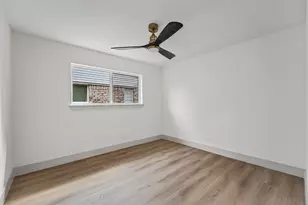 2807 Shadowdale Dr, Houston, TX 77043 - Photo 29