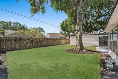 2807 Shadowdale Drive, Houston, TX 77043 - Photo 43
