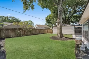 2807 Shadowdale Dr, Houston, TX 77043 - Photo 43