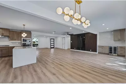 2807 Shadowdale Drive, Houston, TX 77043 - Photo 19