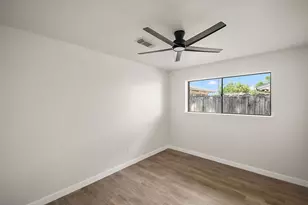 5514 Chantilly Ln, Houston, TX 77092 - Photo 25
