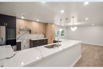 5514 Chantilly Lane, Houston, TX 77092 - Photo 9