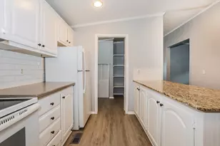 21035 Sweet Blossom Ln, Tomball, TX 77375 - Photo 5