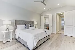 2306 Kolbe Cold Spgs Ln, Houston, TX 77055 - Photo 13