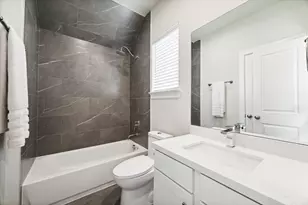 2306 Kolbe Cold Spgs Ln, Houston, TX 77055 - Photo 25