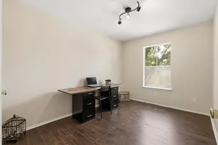 807 Oak W Dr, Houston, TX 77073 - Photo 15