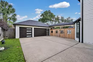 15431 Greens Cove Way, Houston, TX 77059 - Photo 41