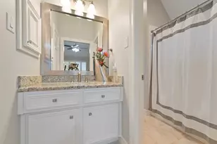 15431 Greens Cove Way, Houston, TX 77059 - Photo 27