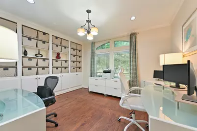 15431 Greens Cove Way, Houston, TX 77059 - Photo 17