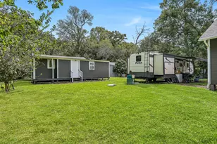 9705 Sandy Ln, Manvel, TX 77578 - Photo 25
