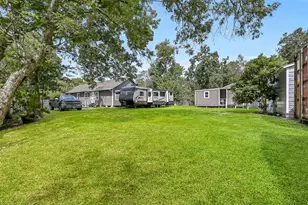 9705 Sandy Ln, Manvel, TX 77578 - Photo 23