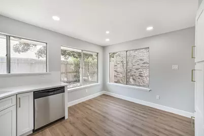 1710 Linfield Way, Houston, TX 77058 - Photo 11