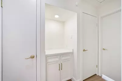1710 Linfield Way, Houston, TX 77058 - Photo 17