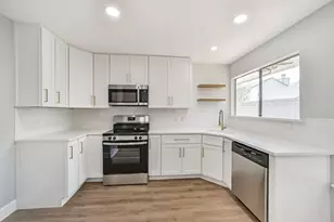 1710 Linfield Way, Houston, TX 77058 - Photo 9