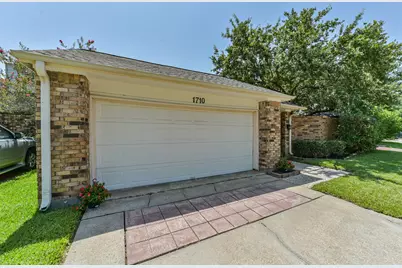 1710 Linfield Way, Houston, TX 77058 - Photo 37