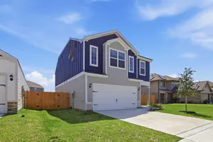 8202 Blooming Meadow Ln, Houston, TX 77016 - Photo 3